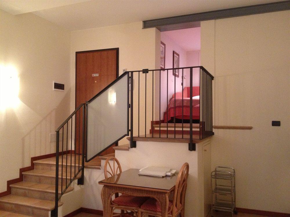 Palazzo Brando - Living Apartments Treviso Exterior foto